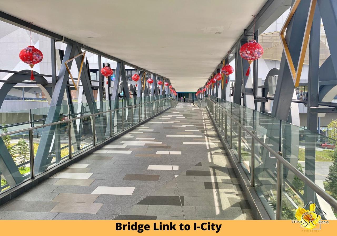 Sinar Rasa Homestay At I-Soho, I-City Shah Alam Buitenkant foto Bridge Link to I-City